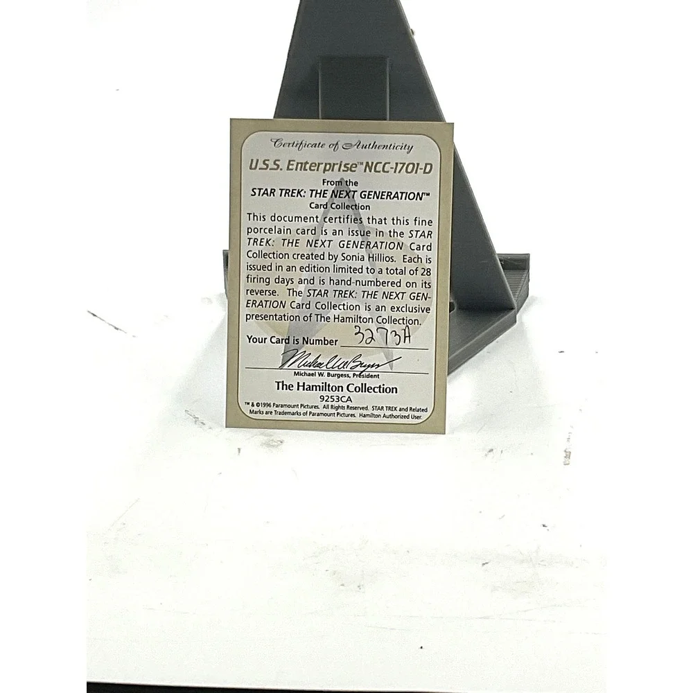 Hamilton Collection Star Trek NCC-1701-D‎ Porcelain Card